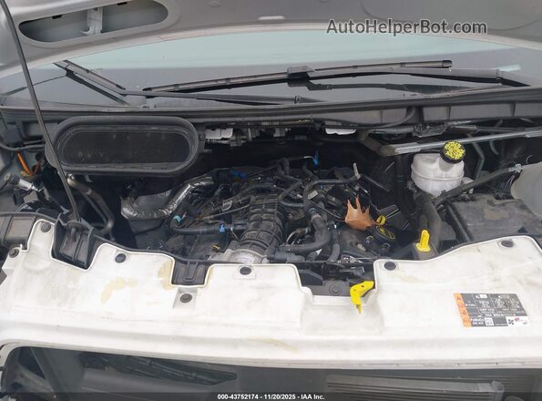 1FBAX2YG7RKA28249 2024 FORD PASSENGER White Հետևի տեսք