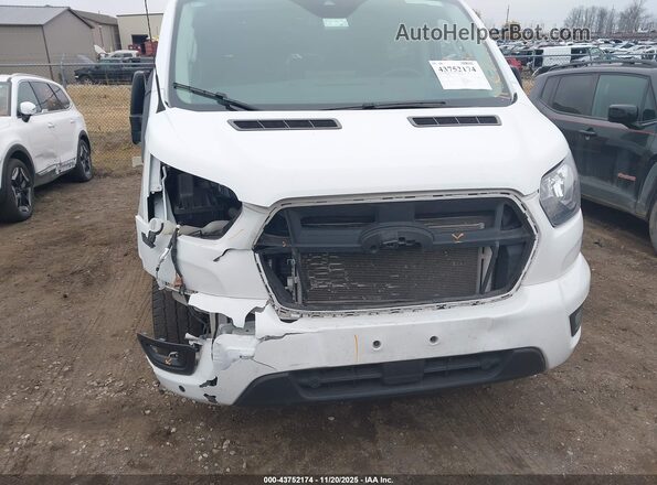 1FBAX2YG7RKA28249 2024 FORD PASSENGER White Դիմացի տեսք