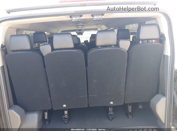 1FBAX2YG8PKA47695 2023 FORD PASSENGER White VIN կոդի պիտակի տեսք