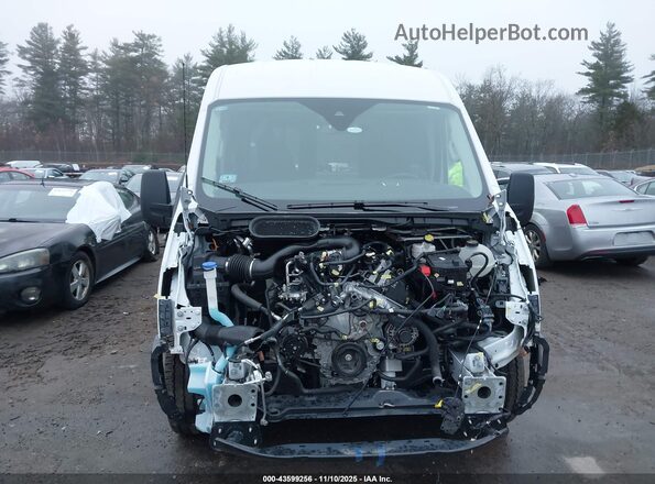 1FDAX2C85RKB51460 2024 FORD PASSENGER White Widok wnętrza z tyłu