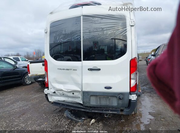 1FDAX2C86RKA04659 2024 FORD PASSENGER White 