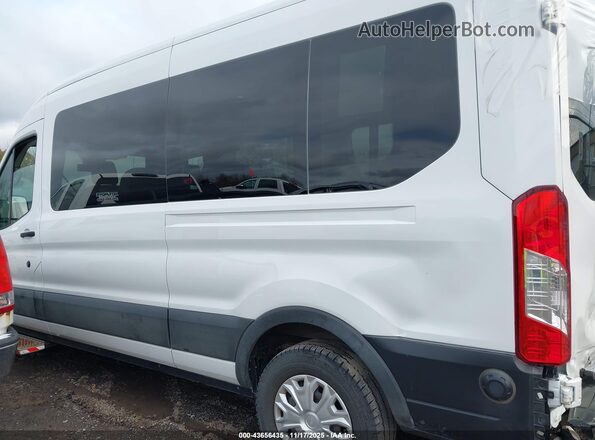 1FDAX2C86RKA04659 2024 FORD PASSENGER White 