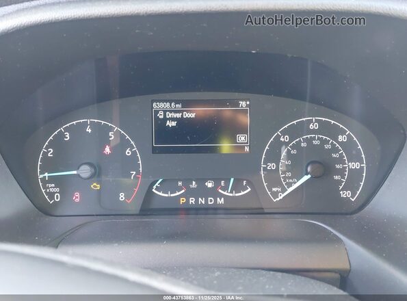 1FDAX2C88MKA75614 2021 FORD PASSENGER White Widok tylnych siedzeń