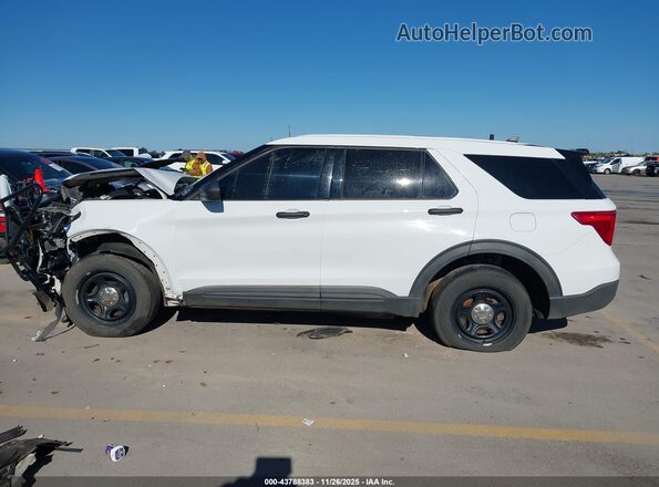 1FM5K8AB2MGA65424 2021 FORD POLICE INTERCEPTOR Белый Панорамный вид салона 360°