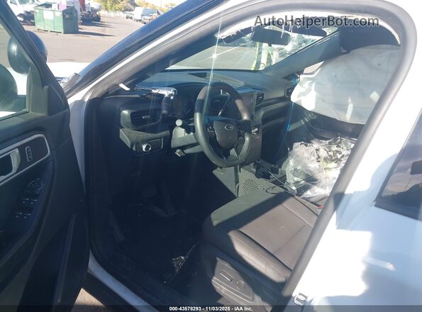 1FM5K8AC2LGC67929 2020 FORD POLICE INTERCEPTOR White Սալոնի դիմացի տեսք