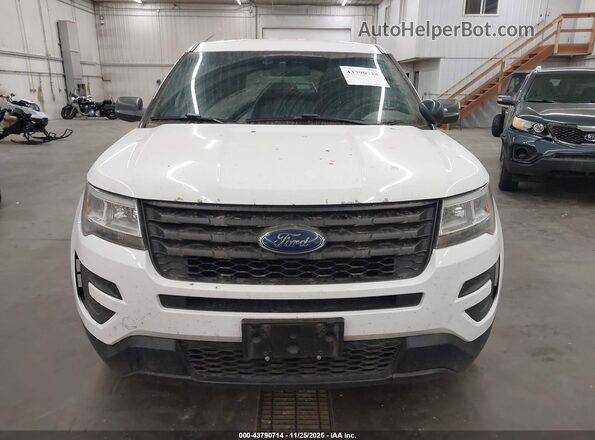 1FM5K8AR9GGA29151 2016 FORD UTILITY POLICE INTERCEPTOR Белый Вид задней части салона