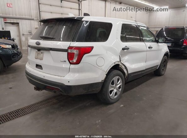 1FM5K8AR9GGA29151 2016 FORD UTILITY POLICE INTERCEPTOR Белый Задняя правая четверть