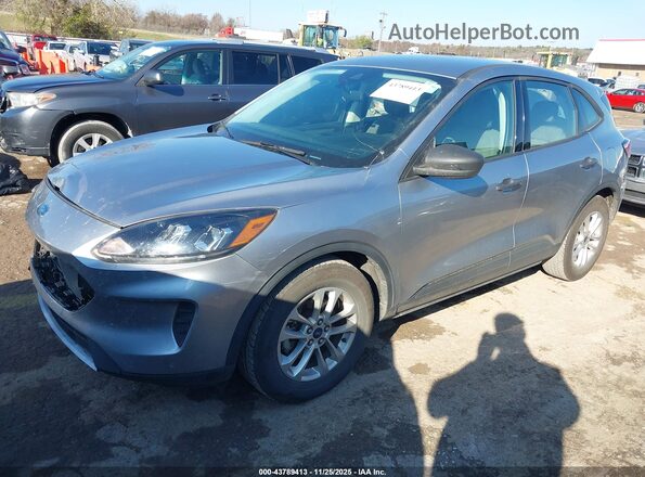 1FMCU0F60MUA33264 2021 FORD ESCAPE Silver წინა მარცხენა ხედი სამი მეოთხედიდან