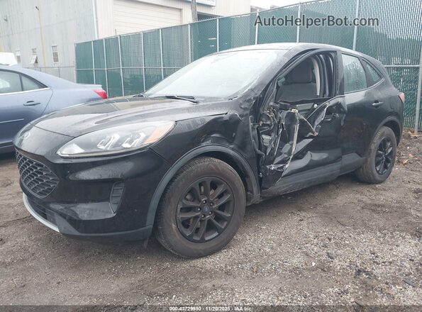 1FMCU0F66NUA22674 2022 FORD ESCAPE Black Առջևի ձախ երեք քառորդ տեսարան