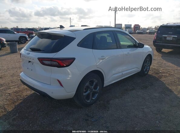 1FMCU0MN7PUB32596 2023 FORD ESCAPE Белый Задняя правая четверть