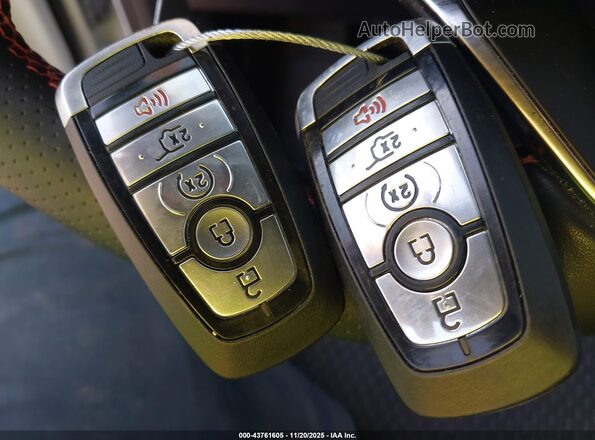1FMCU0MN7PUB32596 2023 FORD ESCAPE Белый Вид панели приборов