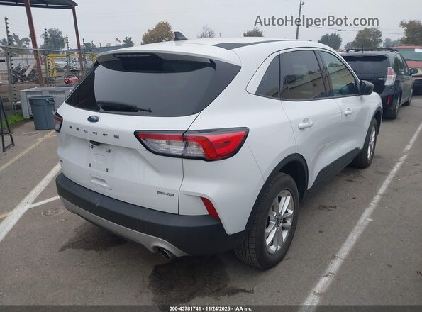 1FMCU9G6XNUB45946 2022 FORD ESCAPE Белый Задняя правая четверть