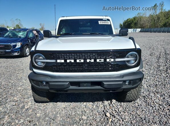 1FMEE5DP5NLB03797 2022 FORD BRONCO White Widok z przodu