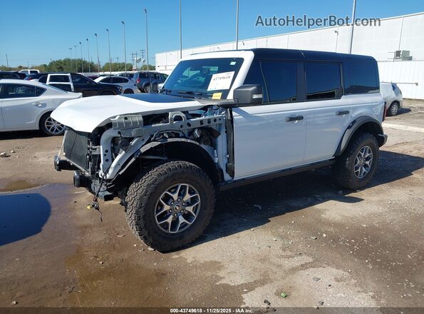 1FMEE9BP9SLA69756 2025 FORD BRONCO White Vista tres cuartos delantera izquierda