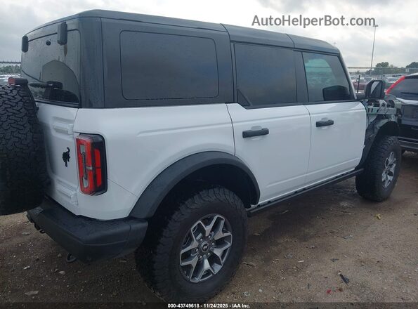 1FMEE9BP9SLA69756 2025 FORD BRONCO White Trasero derecho