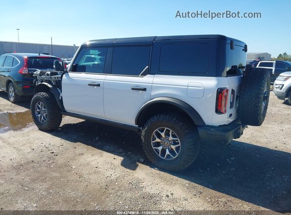 1FMEE9BP9SLA69756 2025 FORD BRONCO White Trasero izquierdo