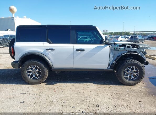 1FMEE9BP9SLA69756 2025 FORD BRONCO White Vista interior de 360 grados