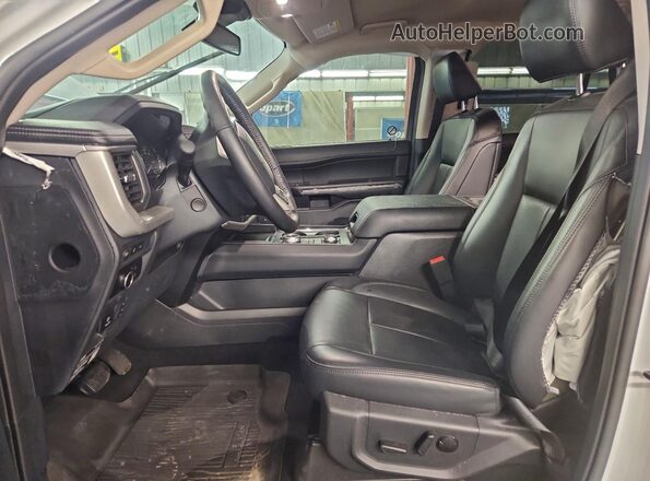 1FMJU1J86REB07794 2024 FORD EXPEDITION White Vista interior delantera