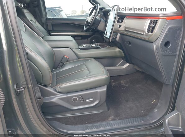1FMJU1RT5NEA48871 2022 FORD EXPEDITION Зеленый Вид салона спереди