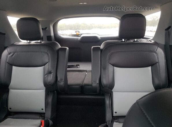1FMSK7DH2NGC40740 2022 FORD FORD EXPLORER Gray Vista de los asientos traseros
