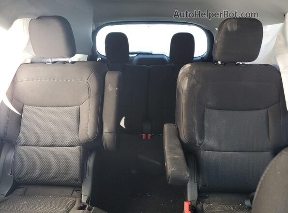 1FMSK7DH8PGC13321 2023 FORD FORD EXPLORER Silver Вид задніх сидінь