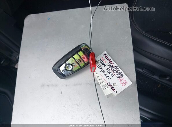 1FMSK7FH1RGA69725 2024 FORD FORD EXPLORER Gray Dashboard view