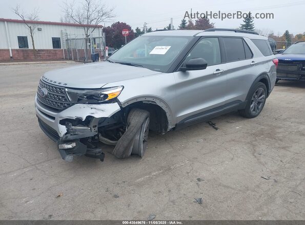 1FMSK8DH8NGC04847 2022 FORD FORD EXPLORER Silver Առջևի ձախ երեք քառորդ տեսարան