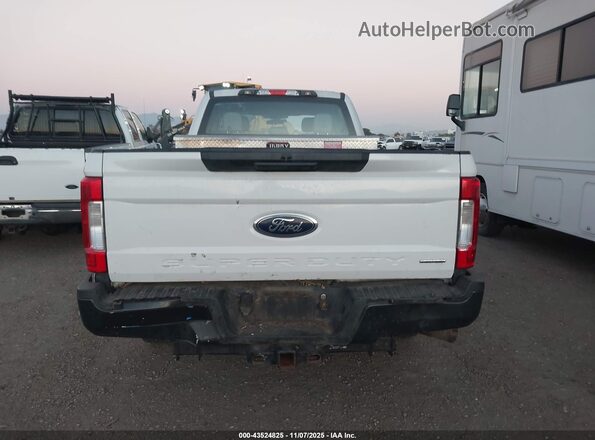 1FT7W2A62JEB98239 2018 FORD F-250 White 
