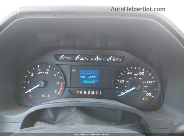 1FT7W2A62JEB98239 2018 FORD F-250 White Vista de los asientos traseros