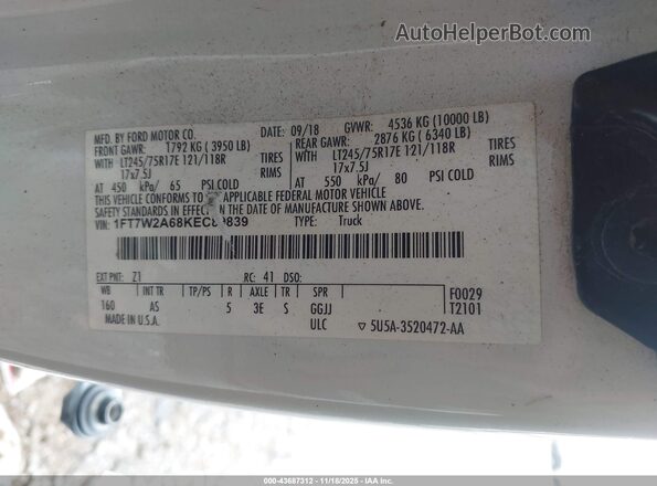 1FT7W2A68KEC89839 2019 FORD F-250 Белый Вид подкапотного пространства