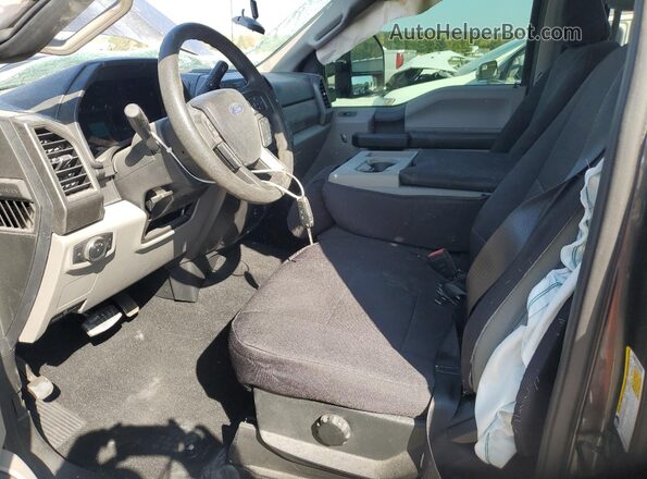1FT7W2B64LEC19433 2020 FORD F250 Gray Вид салону спереду