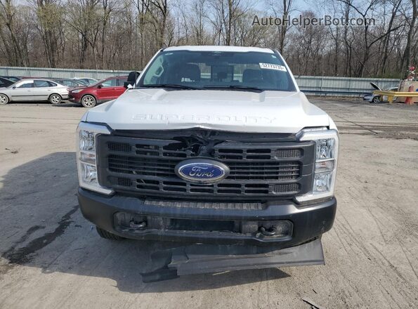 1FT7W2BAXREC75664 2024 FORD F250 White Вид спереду