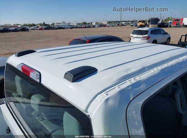 1FT7W2BAXTEC72075 2026 FORD F-250 White Widok z przodu