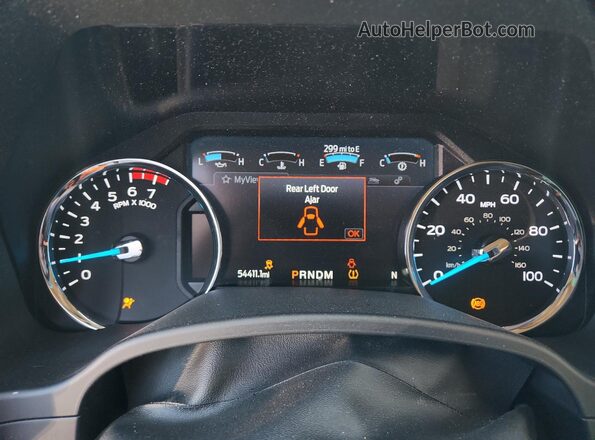 1FT7W2BNXMED27063 2021 FORD F250 Silver Widok zestawu wskaźników