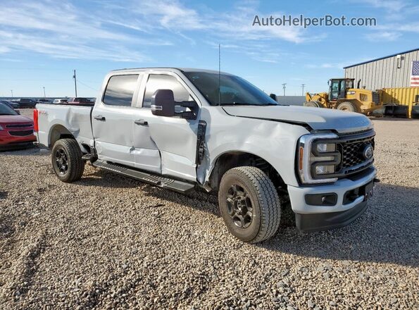 1FT7W2BNXTEC30606 2026 FORD F250 Silver Delantero derecho