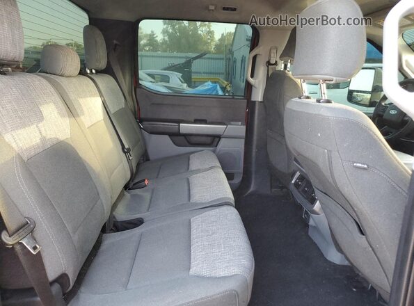 1FT7W2BT2PEC56511 2023 FORD F250 Red Rear seats view