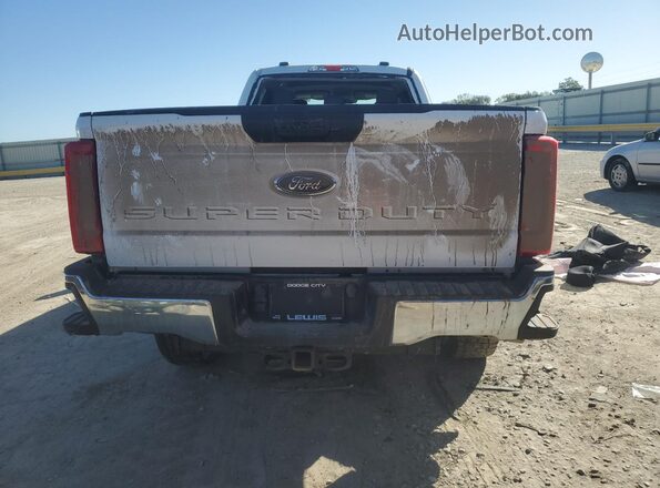 1FT7W2BT2REC29859 2024 FORD F250 White Вид ззаду