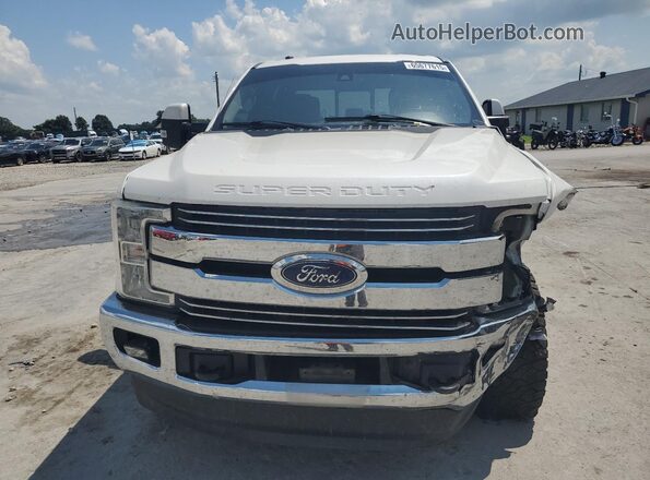1FT7W2BT4JEB95881 2018 FORD F250 White Вид спереду