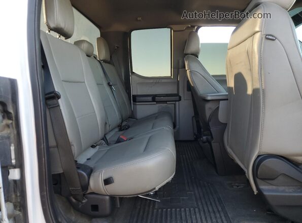 1FT7X2A62LEE77609 2020 FORD F250 White Հետևի նստատեղերի տեսք