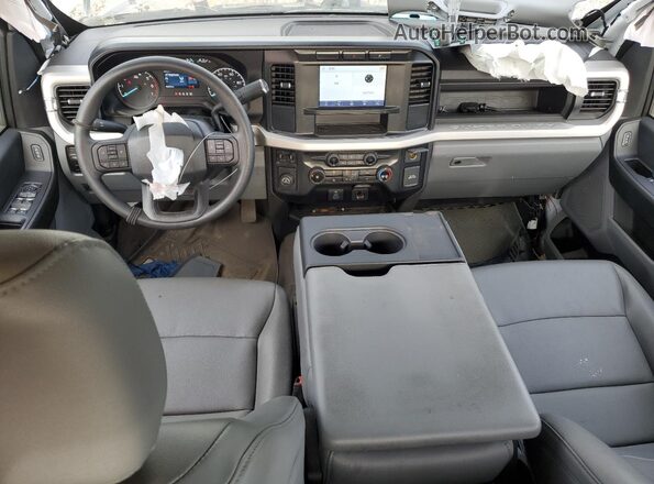 1FT7X2AA3REC46022 2024 FORD F250 White Widok deski rozdzielczej