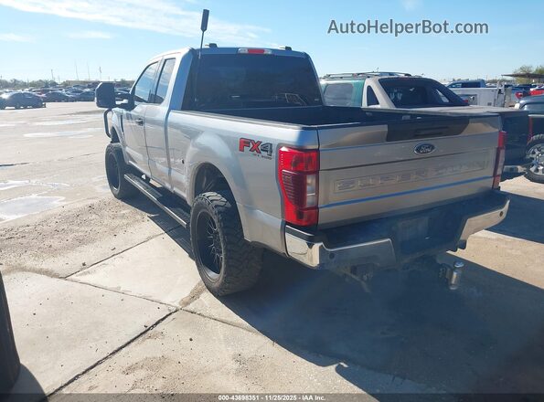 1FT7X2B69LED68367 2020 FORD F-250 Silver Trasero izquierdo