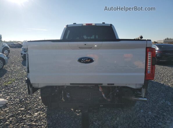1FT8W2BT4REC45596 2024 FORD F250 White Հետևի տեսք