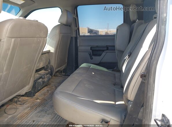 1FT8W3BN5NEC61789 2022 FORD F350 White Widok z przodu