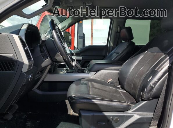 1FT8W4DT7MEC59218 2021 FORD F450 White Вид салону спереду