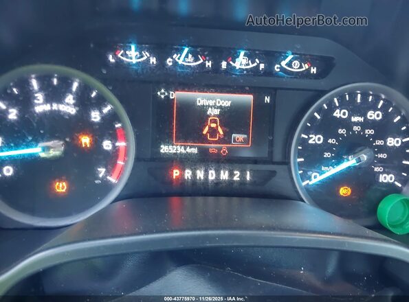 1FTBF2A6XLED07205 2020 FORD F-250 White Widok tylnych siedzeń