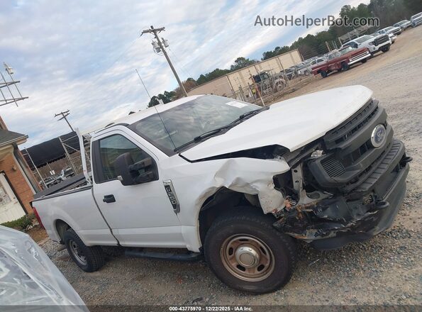 1FTBF2A6XLED07205 2020 FORD F-250 White Widok wnętrza z tyłu