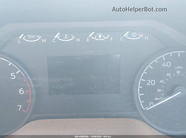 1FTBF2AA7SEC21997 2025 FORD F-250 White Widok wnętrza 360 stopni