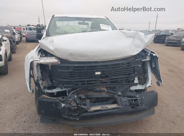1FTBF2AA7SEC21997 2025 FORD F-250 White Widok z przodu