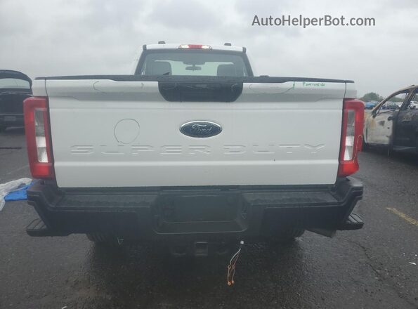 1FTBF2BA6REE06406 2024 FORD F250 White Vista trasera
