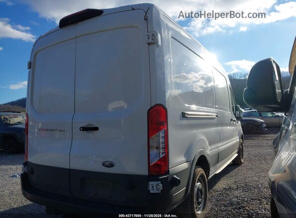 1FTBR1C81LKB65909 2020 FORD TRANSIT-250 White Front view